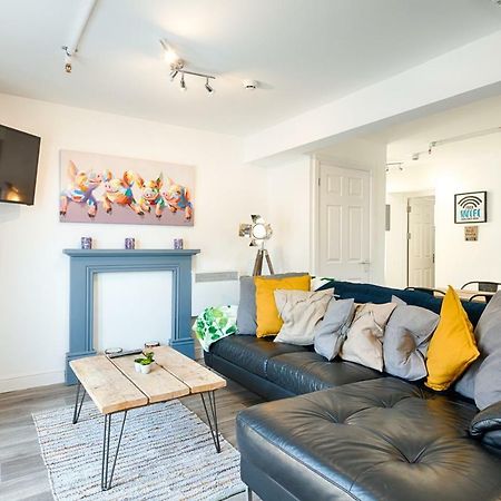 2 Ensuites, Garden, Smart Tv'S In All Rooms! Суонси Экстерьер фото