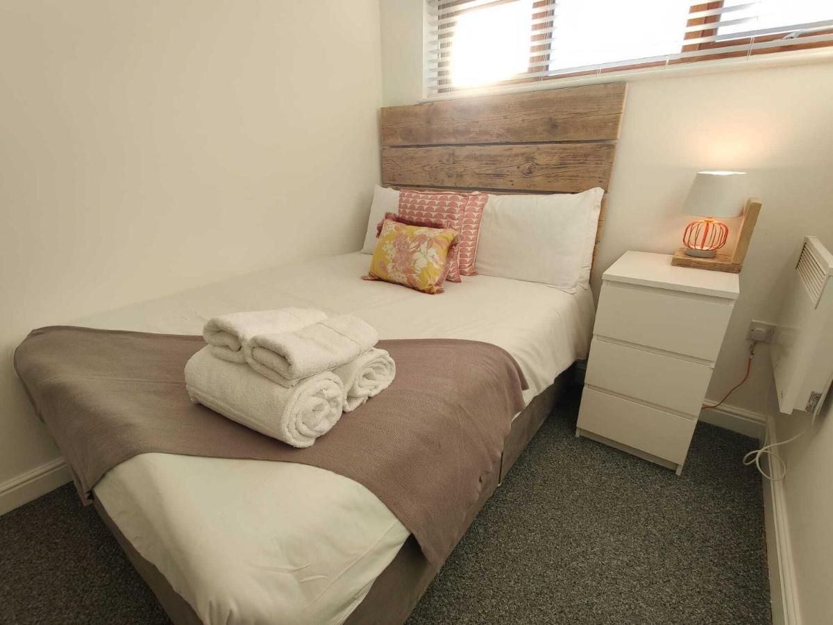 2 Ensuites, Garden, Smart Tv'S In All Rooms! Суонси Экстерьер фото